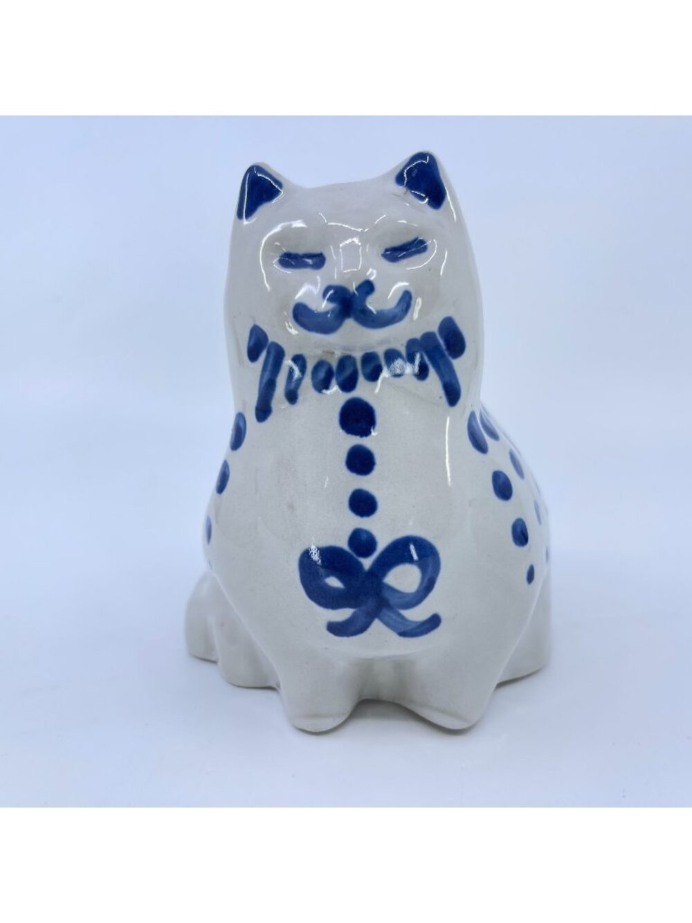 vintage handmade m.a. hadley blue & white ceramic cat figurine signed